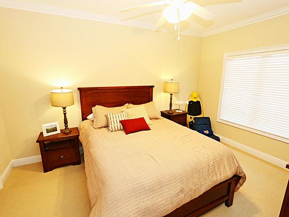 5th image of 395 Sunset Point Dr Unit 202
