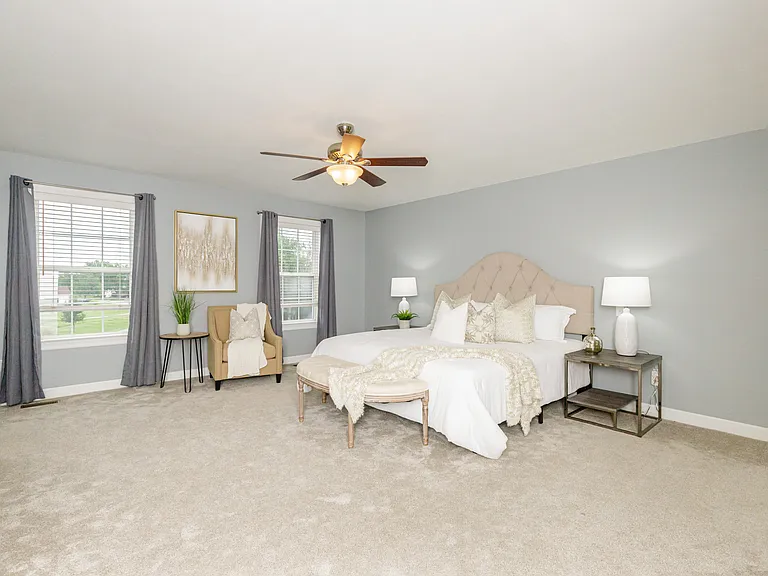 120 Roehampton Ln — Photo 41