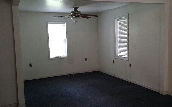 4th image of 3329 Cornelia Ave