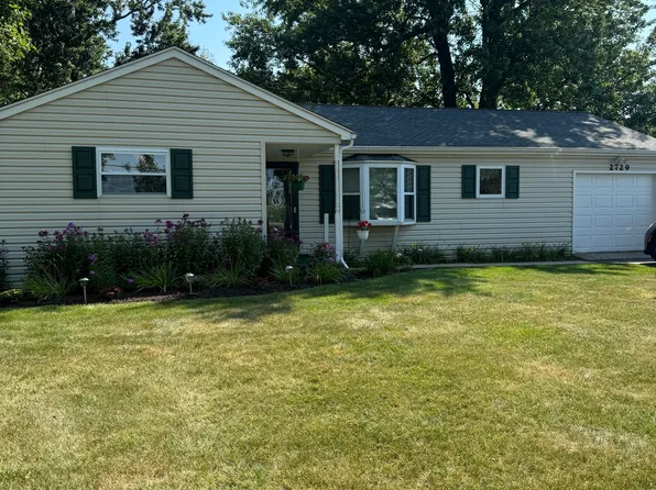 2729 E Wabash St, Frankfort, IN 46041