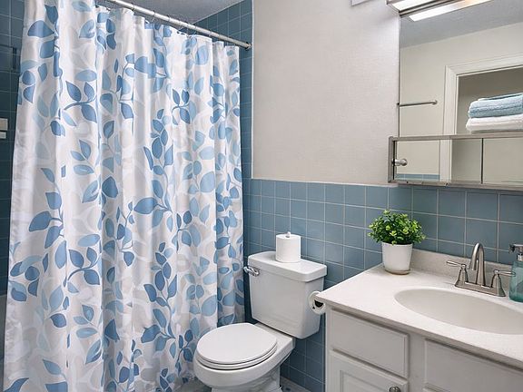 5th image of 24 Highland Ave APT 19