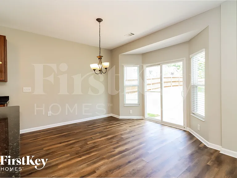 9 Moonrise Ct — Photo 5