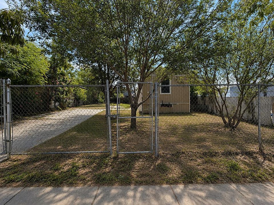 1st image of 4535 Sepulveda Ln