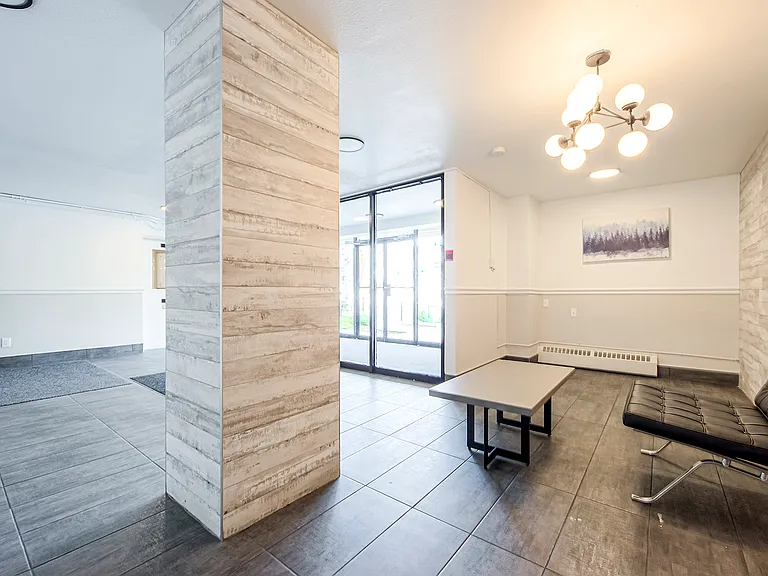 797 Jane St — Photo 13