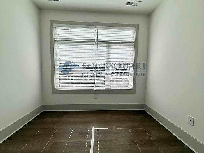1000 Addison Pl #102 — Photo 23