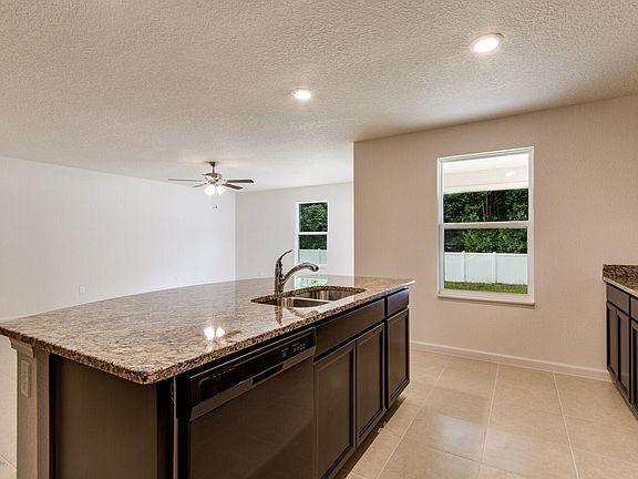 4th image of 77626 Lumber Creek Blvd