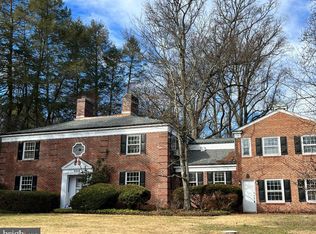 5315 Goldsboro Rd, Bethesda, MD 20817