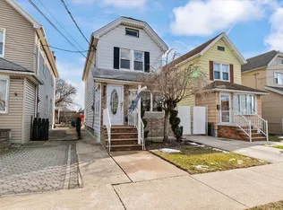 6214 Avenue T image 1 of 26