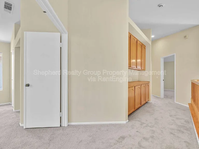 19944 Westerly Dr — Photo 15