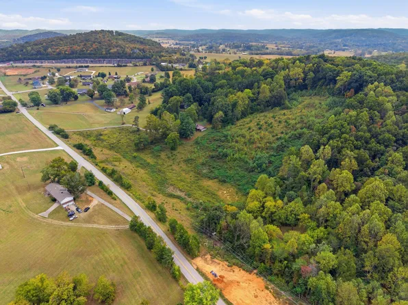 2600 Pumphouse Rd, Somerset, KY 42503