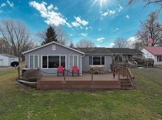 11446 W South Park Rd, Kewanna, IN 46939