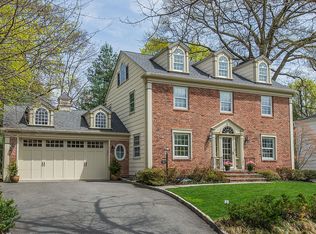 7 Curtis Pl, Maplewood, NJ 07040