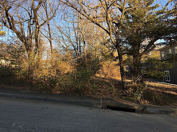 North Lot from Sang