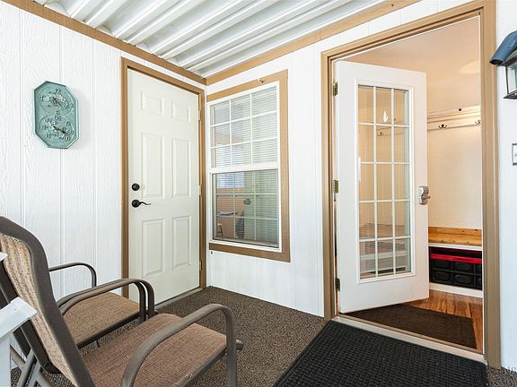 5th image of 108 Overlook Ln