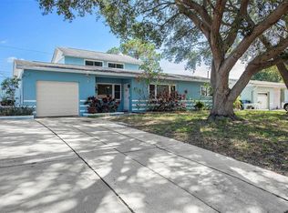 5941 42nd Ave N, Saint Petersburg, FL 33709