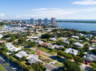 855 Fathom Rd W, North Palm Beach, FL 33408