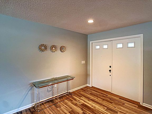 4th image of 4837 Greywood Ln