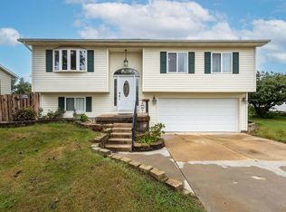 4205 8 1/2 St, East Moline, IL 61244