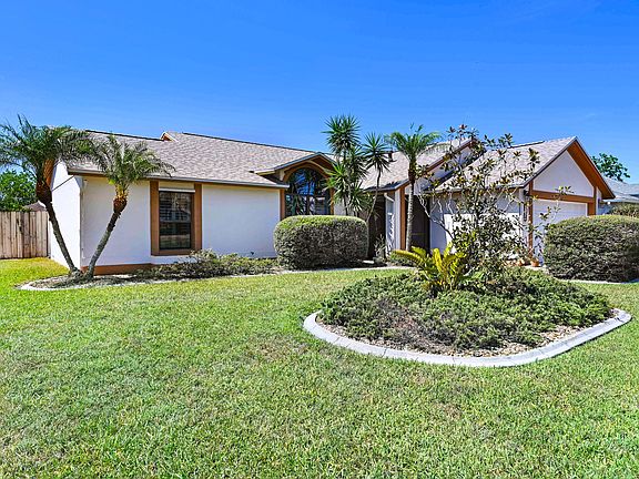 3rd image of 1209 Apple Creek Ln