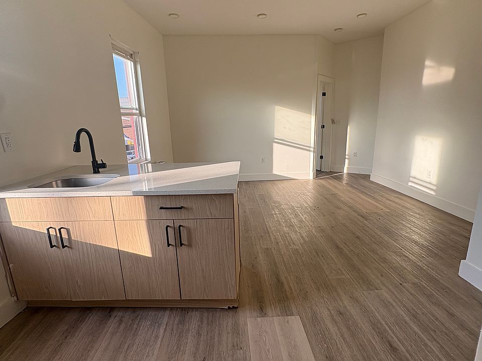 1st image of 531 W Side Ave #2R