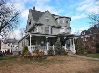 170 Grove St, Montclair, NJ 07042