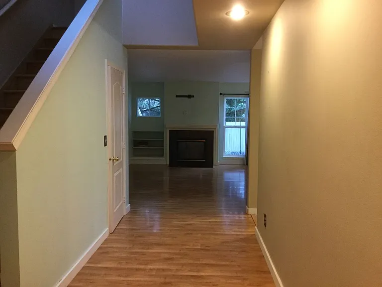 10030 Holly Dr #32 — Photo 4