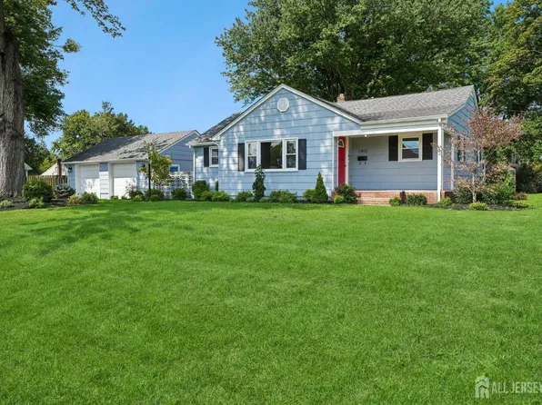 1402 Dey St, South Plainfield, NJ 07080