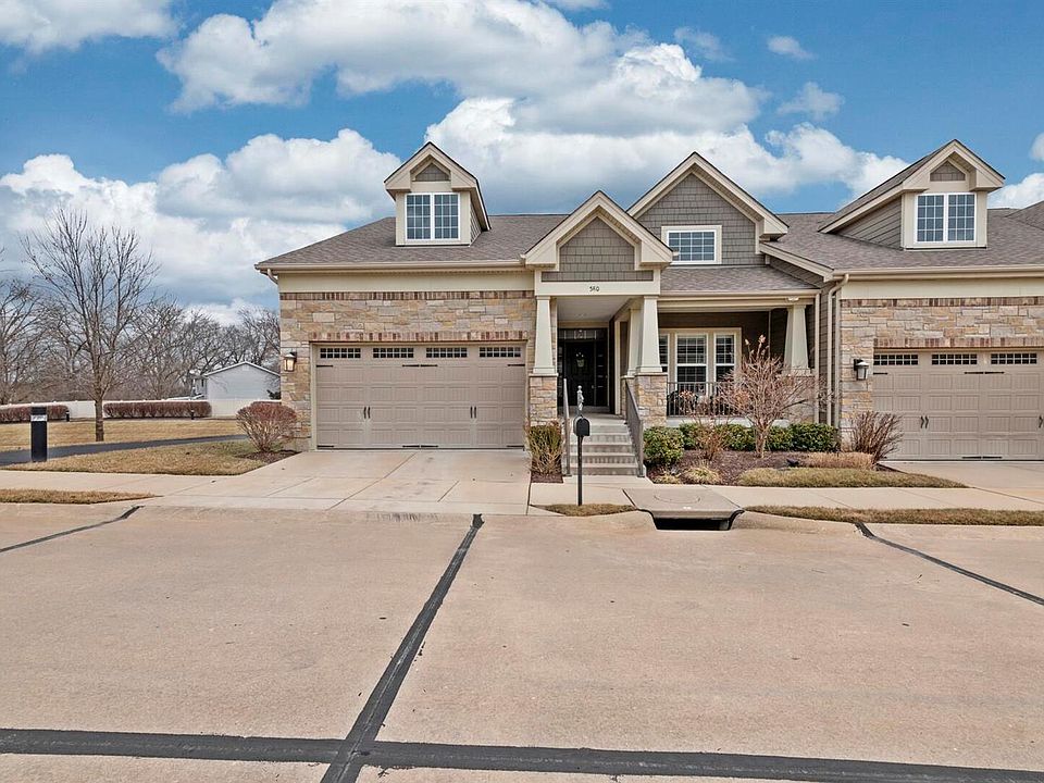 580 Trevi Ln, Ballwin, MO 63011 Zillow