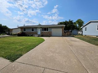 509 Yale Ave, Salina, KS 67401