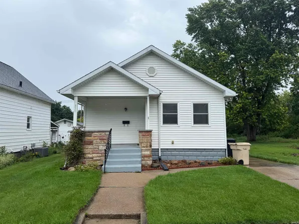 830 S Meade St, South Bend, IN 46619