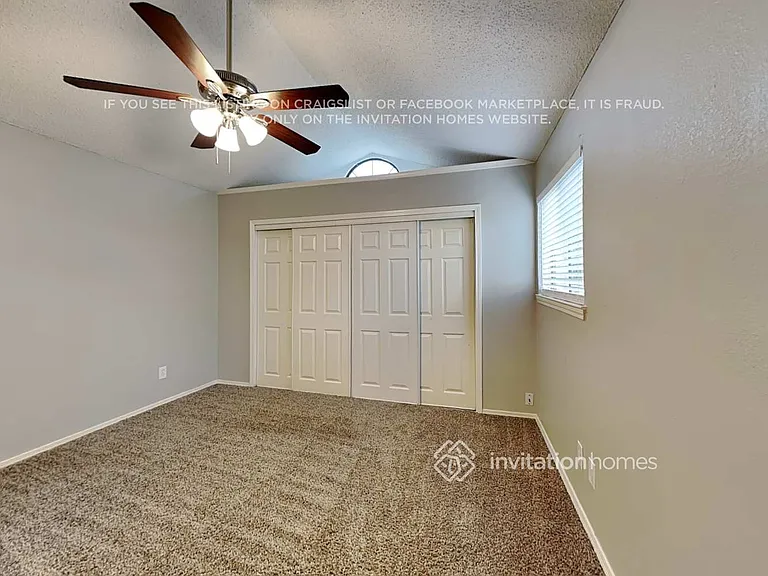 2036 Pheasant Dr — Photo 9