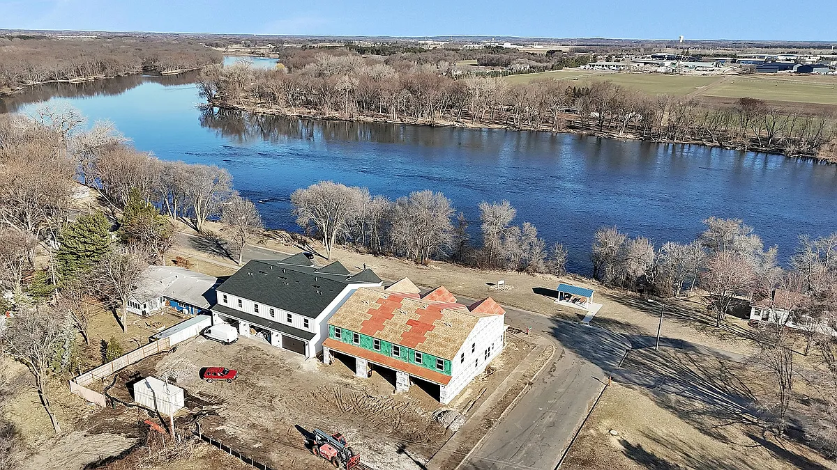 Building Photo - 18541 Levee St