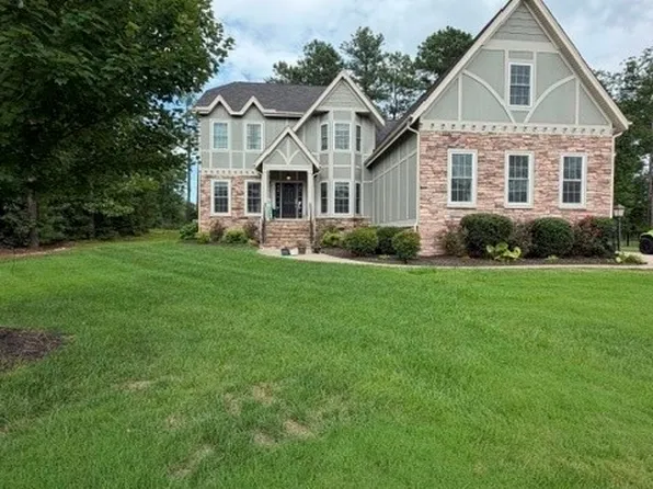 6907 Carden Park Dr, Moseley, VA 23120