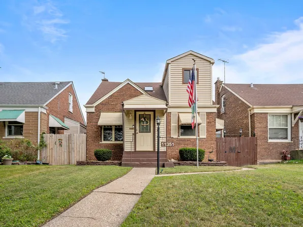 11351 S Avenue M, Chicago, IL 60617