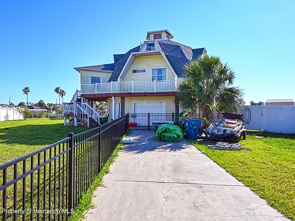 3rd image of 4100 Flamingo Blvd