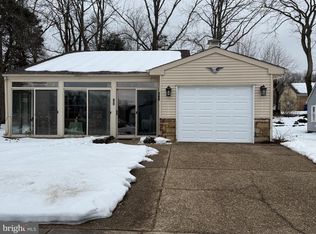 24 Saint Davids Pl, Vincentown, NJ 08088