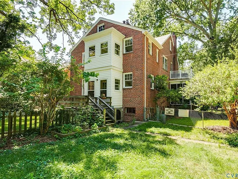 1025 Taylor Ave — Photo 21