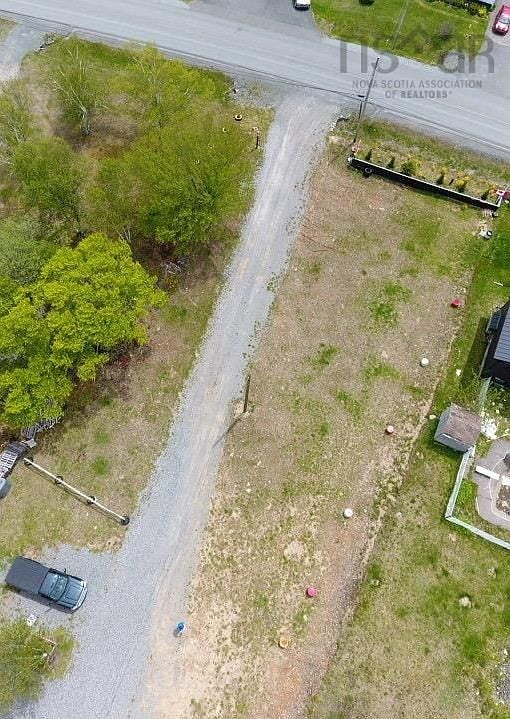 1st image of 897 Lingan Rd