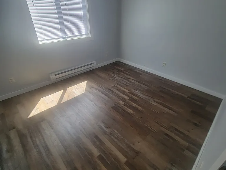 425 10th St N #1 — Photo 8