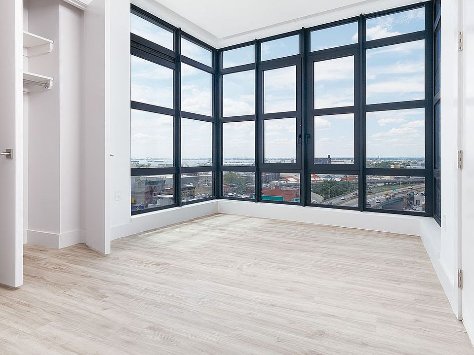1st image of 584 4th Ave #716