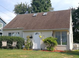 547 Queen St, Bridgeport, CT 06606