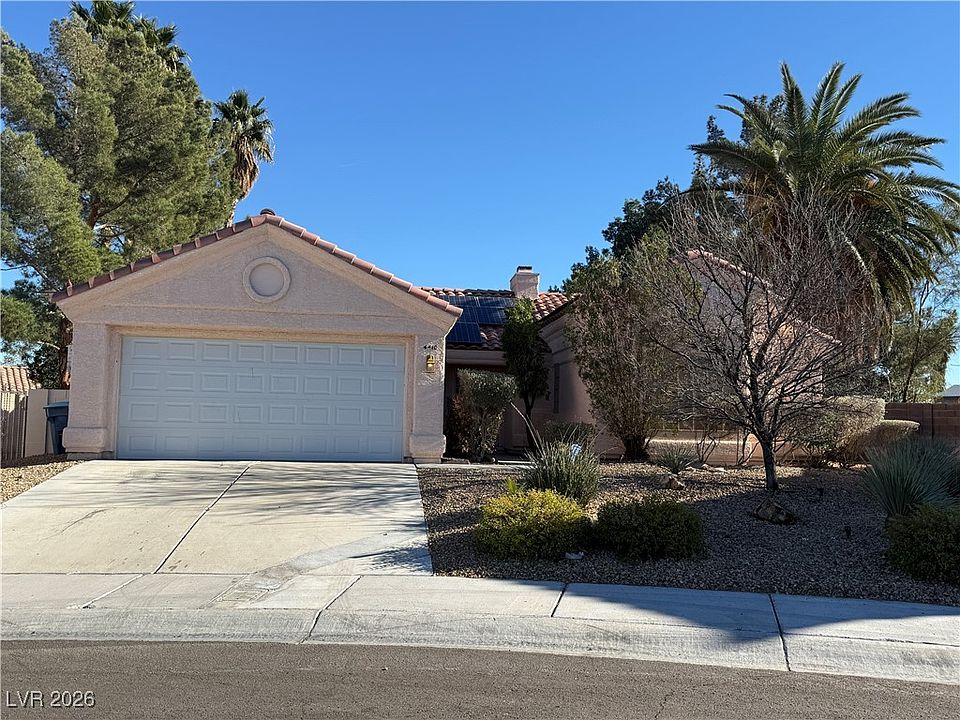 1st image of 4410 La Reina Cir