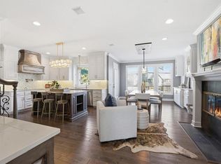 9206 W 146th Pl, Overland Park, KS 66221