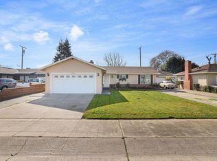 900 W Tokay St, Lodi, CA 95240
