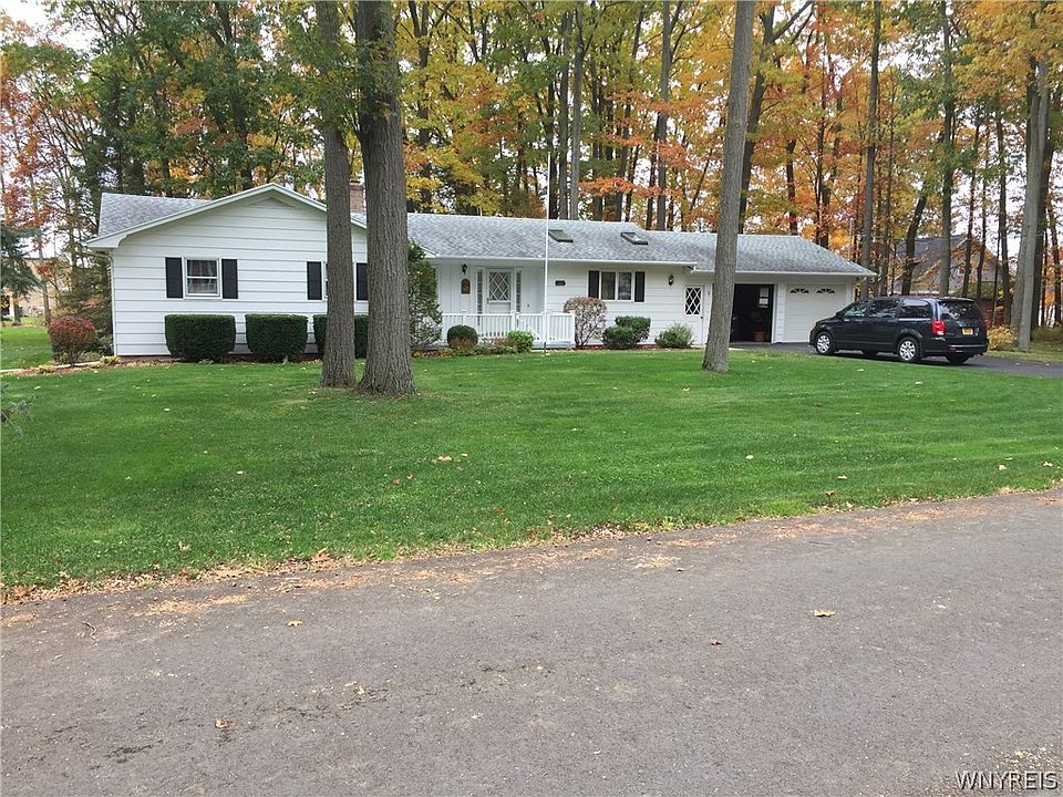 1st image of 3 Birchwood Acres