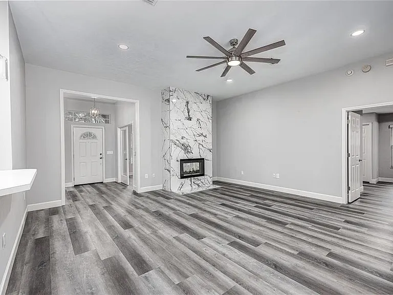2103 SW 75th Ter — Photo 15