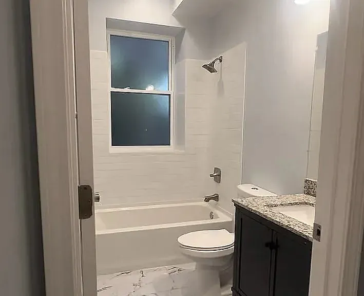 4040 S Calumet Ave — Photo 4