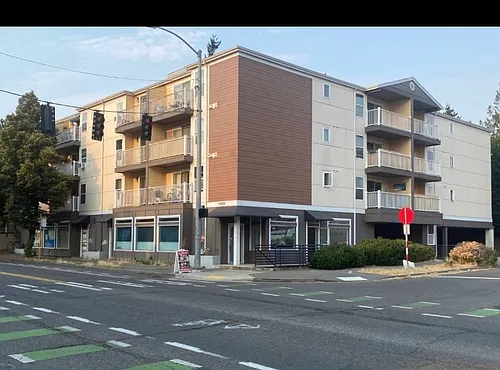 205-12000 15th Ave NE #205 Photo 1