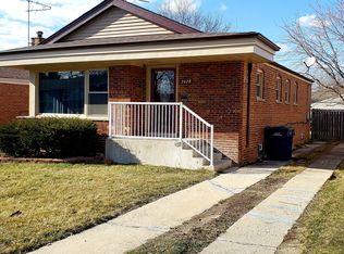 2628 W 94th Pl, Evergreen Park, IL 60805
