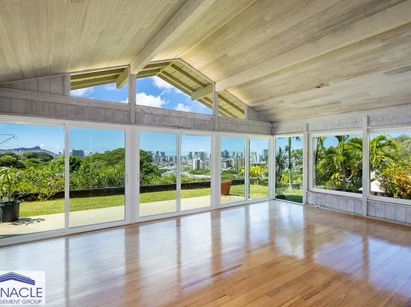 2019 Ualakaa St, Honolulu, HI 96822